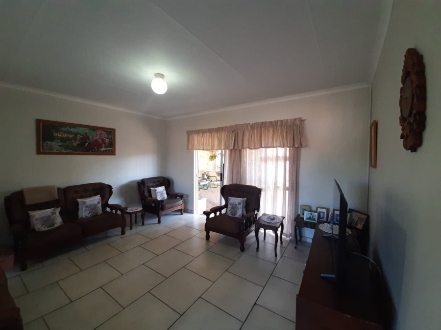 3 Bedroom Property for Sale in Cambridge West Eastern Cape